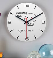 Kişiye Özel İncinmişsin Dedi Tasarım Esprili Duvar Saati