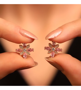 925 Ayar Gümüş Pembe Taşlı Kamelya Çiçeği Küpe