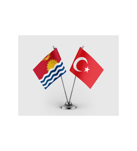 Kiribati ve Türk Bayrağı İkili Saten Masa Bayrağı Takımı