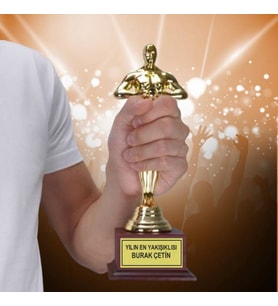Yılın En Yakışıklısı Oscar Ödülü