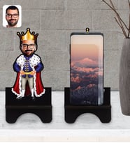 BK Gift Kişiye Özel Kral Karikatürlü Ahşap Biblo Telefon Standı-1