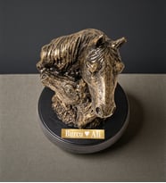 Kişiye Özel Polyester At Büstü Dekoratif Heykel 12x8 Cm Bronz Görünümlü Masa Üstü At Figürü
