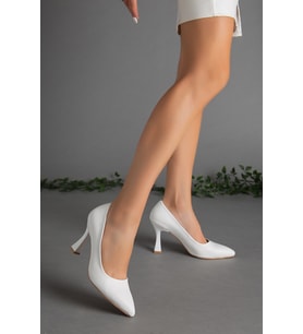 Cilt İnce Topuk Beyaz Büyük Numara Kadın Ayakkabısı Topuklu Stiletto