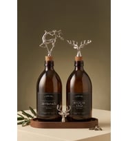 Ahşap Standlı Amber Cam İkili Zeytinyağı-Ayçiçek Yağı Yağdanlık 500 ml Lüks Geyik Ailesi Mantar Tıpa Gümüş