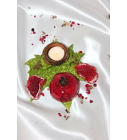 Yaprak Üzerinde Nar Mumluk (Çok Renkli)