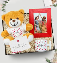 Kişiye Özel Tasarımlı Peluş Ayıcık & Kırmızı Çerçeve & T Kupa Hediye Seti