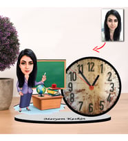 Kişiye özel Karikatür  ÖĞRETMEN Kadın tasarımlı Masaüstü Saat, Öğretmenler Günü Hediyesi, Öğretmene hediye  M3