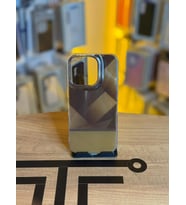 iPhone 16 Pro Uyumlu Kristal Görünümlü Geometrik Desenli Parlak Kılıf (Sarı)