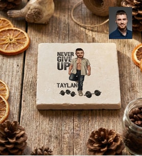 Kişiye Özel Karikatürlü Never Give Up Motivasyon Bardak Altlığı Doğum Günü Hediyesi