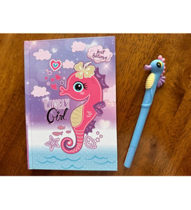 Lovely Girl Temalı Defter ve Jel Kalem Seti