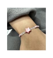 Kadın - Çok Asil Kristal Ve Yıldız Detaylı Pembe Renk Şık Bileklik  Handmade