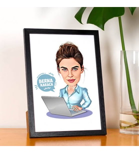 Kişiye Özel Çalışan Güzel Kız Karikatürlü Resim Çerçevesi
