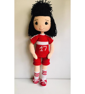 Mili Takımlı Fanatik Bebek Amigurumi Organik Oyuncak