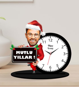 Kişiye Özel Karikatürlü Yılbaşı Temalı Ahşap Biblo Masa Saati
