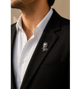 Atatürk Gümüş Renk Rozet Unisex Yaka Aksesuarı