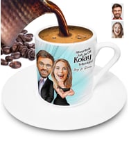 Nihayetinde İdeal Bir  Çift  Kolay Yetişmiyor Kişiye Özel Karikatürlü Türk Kahvesi Fincanı (Beyaz)