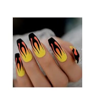 EDA LUXURY BEAUTY Sarı Turuncu Siyah Ateş French Mat Takma Tırnak Lüks Desenli Extra Uzun Kare Ballerina Nail Art Set E058