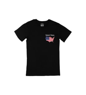 Amerika Haritalı ve Bayraklı Cep Logo Tasarımlı Siyah Tişört