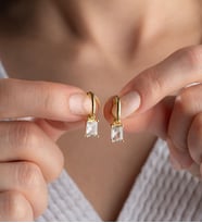 925 Ayar Gümüş Gold Baget Taşlı Küpe