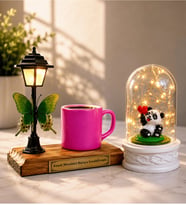 Kişiye Özel Yazılı Sokak Lambalı Pembe Türk Kahvesi Fincanı ve LED Işıklı Fanus (pandalı)