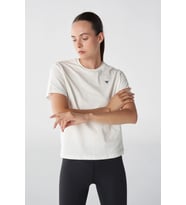 Hummel  T-Ic Icona Regular  Kadın Tişört (Beyaz)