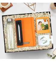 Kişiye Özel Turuncu Defter & Gümüş Renk Detaylı Beyaz Tükenmez Kalem & T Kupa & İnstagram Çerve & Cam Matara Hediye Seti