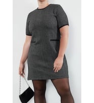 Moda Stil Relaxed Bisiklet Yaka Midi Boy Büyük Beden Tüvit Ekose Fermuarlı Şık Dokuma Elbise (Siyah)