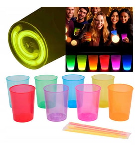 Karanlıkta Yanan Gece Işığı Mega Glow Bardaklar 8 Adet 8.5 x 10.5 cm
