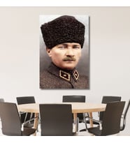 Tekli Dikey Kanvas Duvar Tablosu Kalpaklı Atatürk Portresi