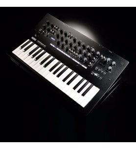 MINILOGUE XD