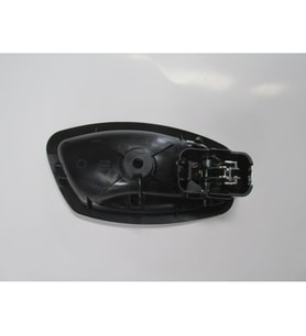 RENAULT MEGANE- 3- HB- 10/13; ÖN KAPI İÇ AÇMA KOLU SOL NİKELAJLI 826733790R 1447-3014