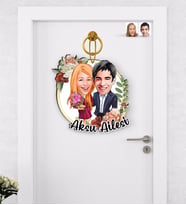 BK Gift Kişiye Özel Sevgililer Karikatürlü Ahşap Kapı Süsü-94