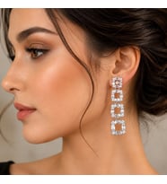 Valmont Accessories Zirkon Taşlı Geometrik Kare Sallantılı Kadın Küpe Gümüş Renk Şık Abiye Tasarım