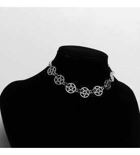 Gotik Pentagram Choker