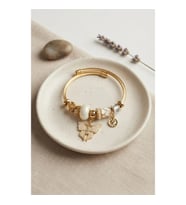 Mey İthalat® Beyaz Kelebek Model Gold Renk Charmlı Bileklik
