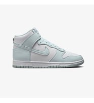 Nike Dunk High Next Nature Kadın Beyaz Spor Ayakkabı