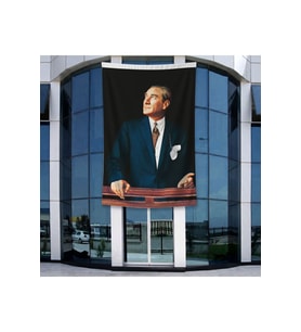 Kravatlı Takım Elbiseli Gazi Mustafa Kemal Atatürk Poster Bayrak Raşel Kumal 4x6 metre ATA32