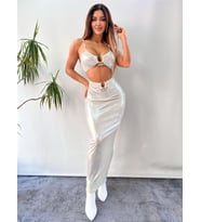 Beyaz Pu Faux Lame Tokalı Elbise
