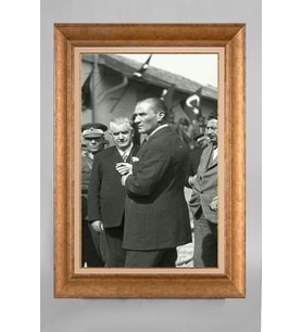 Altın Varaklı Paspartulu Çerçeveli Atatürk Tablo sd686