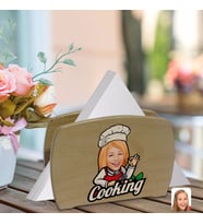BK Gift Kişiye Özel Kadın Chef Karikatürlü Lüks Ahşap Peçetelik-14