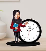 Kişiye Özel Karikatürlü Öğretmen Temalı Ahşap Biblo Masa Saati