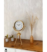 Gold Metal Mini Tripod Çini Desenli Roma Rakamı Masa Saati 45×26 cm (Karışık)