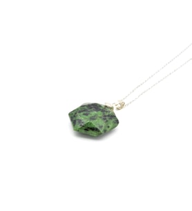 HAKİKİ DOĞAL ANYOLİT KOLYE UCU (RUBY ZOİSİT) DOĞAL TAŞ 003