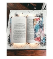 Ayarlanabilir Kitap Kılıfı - Yaprak Desenli - Su Geçirmez Kitap Kılıfı
