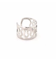 PARLAK GÜMÜŞ RENKLİ EARCUFF KIKIRDAK KÜPE SARMAL DESENLİ  EX091