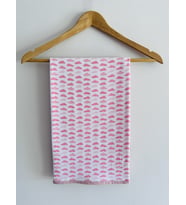 Mothercare Bebek Battaniyesi %100 Pamuk Penye Pike Pembe Bulut 70x100 cm