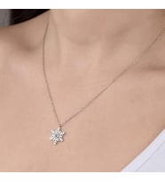 SWAROVSKİ TAŞLI KAR TANESİ 925 AYAR GÜMÜŞ KOLYE
