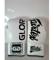 Fairtex marka Deri Boks Eldiveni beyaz renk ipli model Orjinal Dana derisidir İTHAL ÜRÜNDÜR profesyonel sporcular için uygundur. 10-12-14 16 OZ büyüklükte İstediğiniz Bedeni msj ile bildiriniz