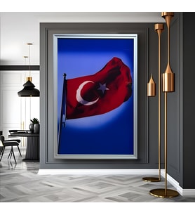 Çerçeveli Al Bayrak Cam Tablo