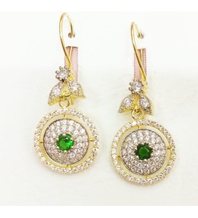 Yeşil taşlı gold küpe